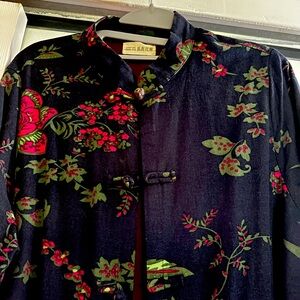 Linen Asian style duster. NO RIPS, NO TEARS! Great condition.